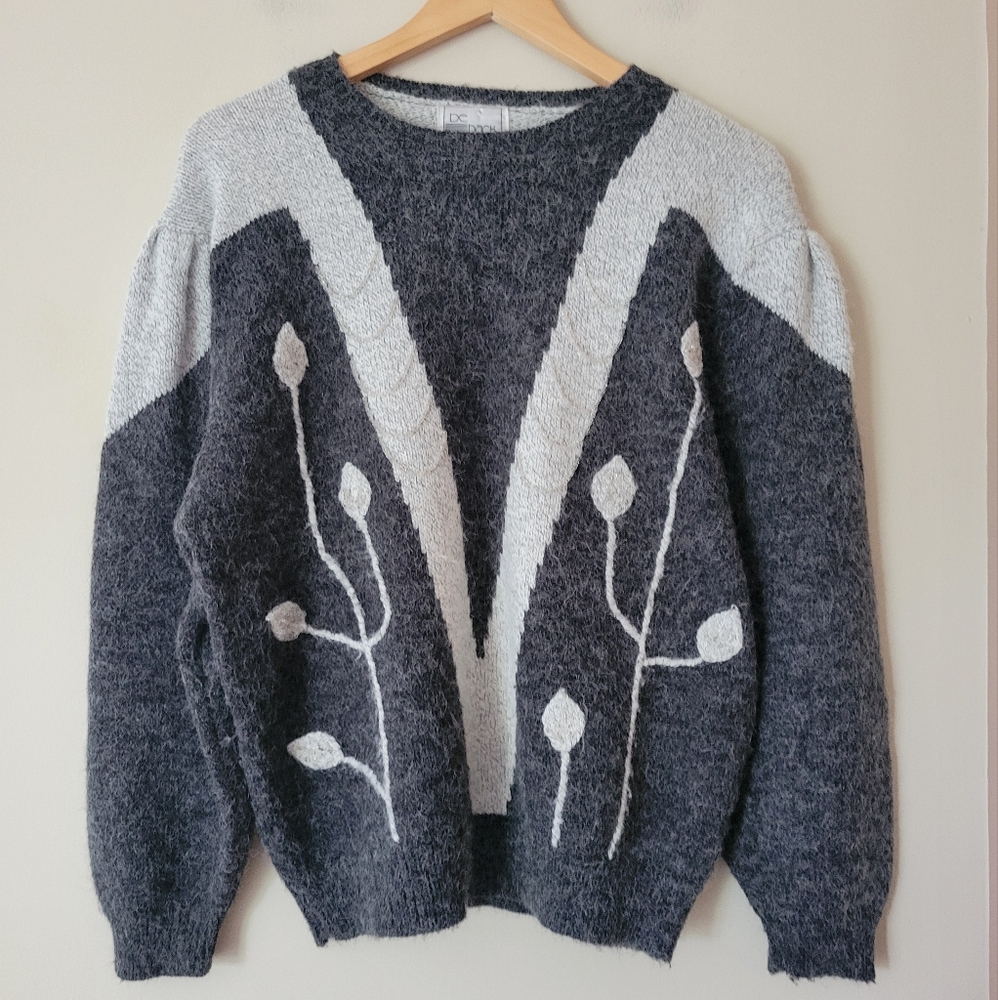Vintage 90s Grey Knit Puff Sleeve Sweater Beaded Detailing Floral Size Large